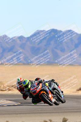 media/Jan-08-2022-SoCal Trackdays (Sat) [[1ec2777125]]/Turn 4 (1145am)/